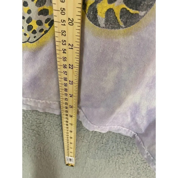 Def Leppard womens short sleeve t shirt Medium high n dry goodie two sleeves - Picture 5 of 6